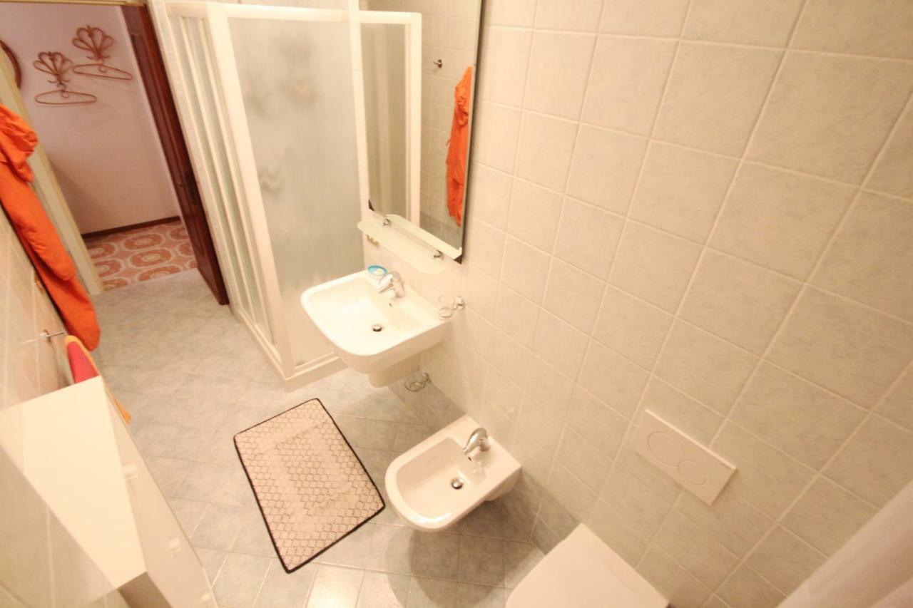 Lake View Silvano Apartment 巴韦诺 外观 照片